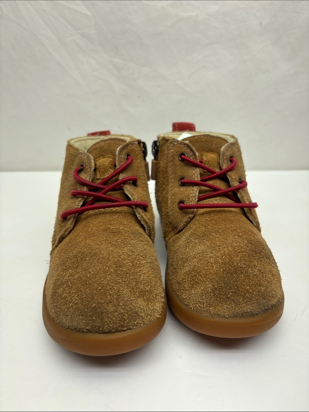 UGG Brown Suede Kids Boots with Red Laces, size 11 for toddler boy, box 74
